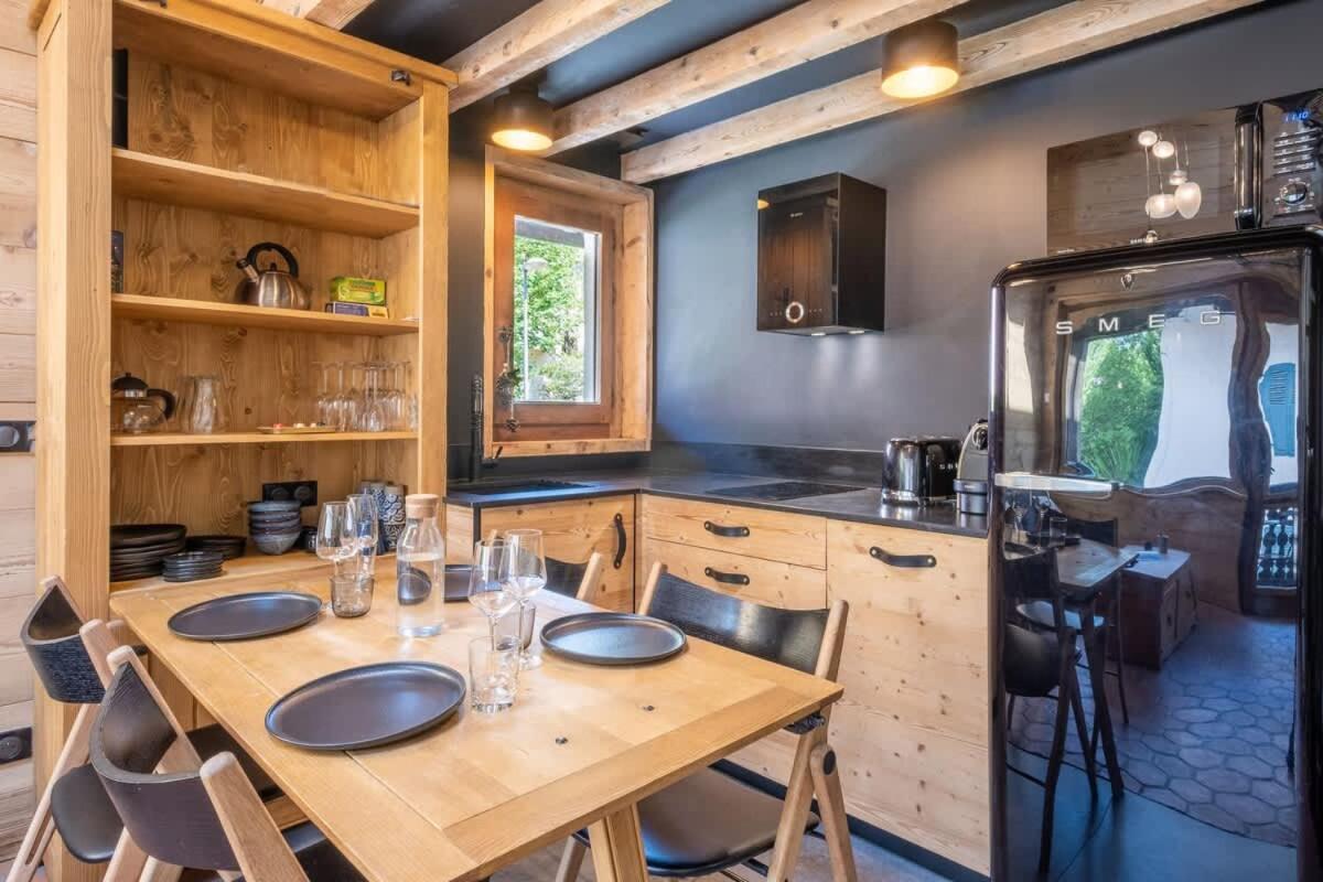 Chalet Racar Pour 4 Personnes, Centre Ville Et Vue Sur La Montagne Chamonix Exteriör bild
